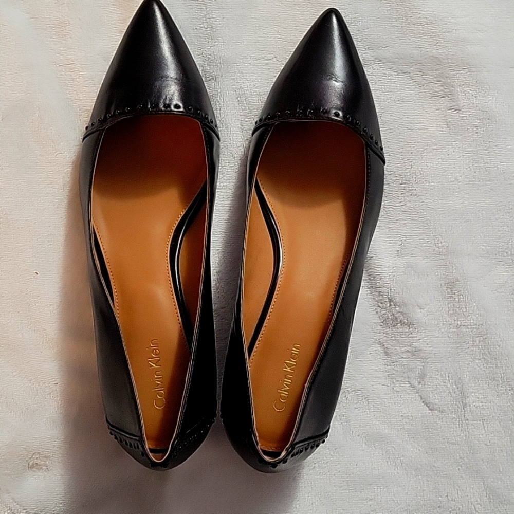 Calvin Klein Kitten Heel Pump